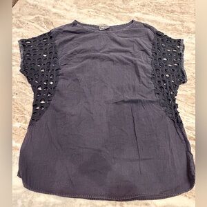 Bonjour Charcoal Gray Linen Top Eyelet Cutout Sleeves Women’s M/L